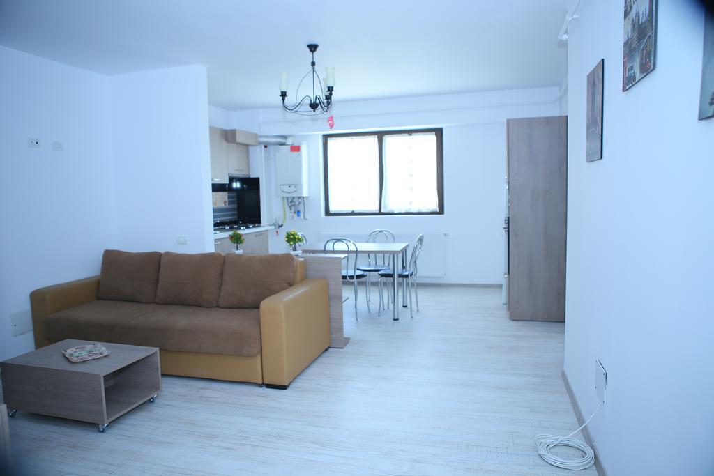 Rcc Apartaments Focşani Екстериор снимка